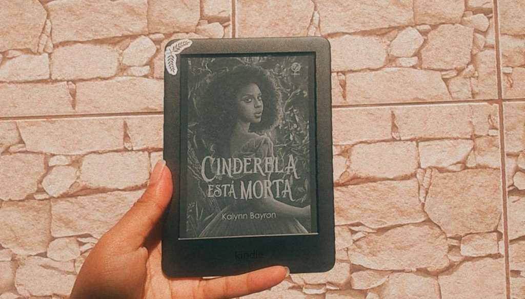 Resenha | Cinderela Está&nbsp;Morta